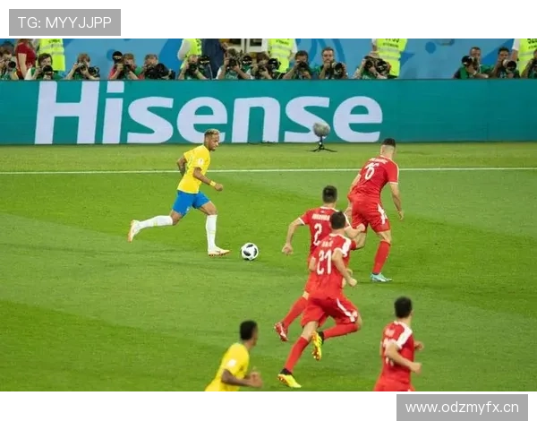 世界杯比赛现场直播信号全程覆盖实时赛况精彩瞬间解析 - 副本 (2) - 副本