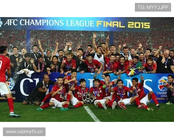 亚冠赛场激战正酣 北京国安惜败全北现代 上港轻松战胜泰国冠军 - 副本 (3)